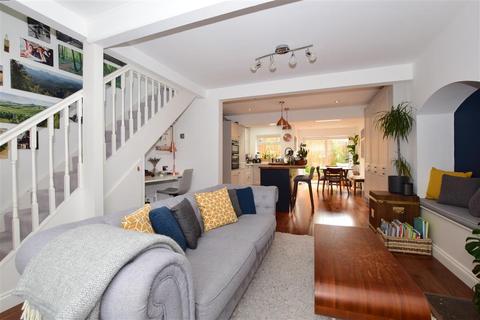 5 Hexham Road, Morden, SM4 6NH