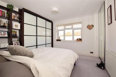 5 Hexham Road, Morden, SM4 6NH