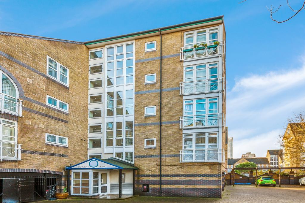Derwent court, 10...