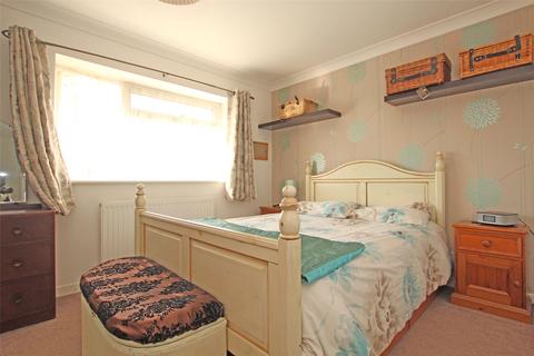 14 Avon Meadow, Downton, Salisbury, SP5 3LA