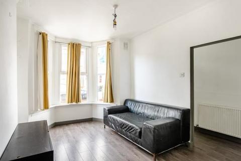 6 Victor Road, London, NW10 5XE
