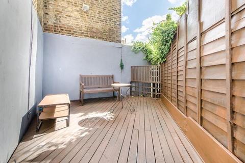 6 Victor Road, London, NW10 5XE