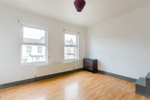 6 Victor Road, London, NW10 5XE