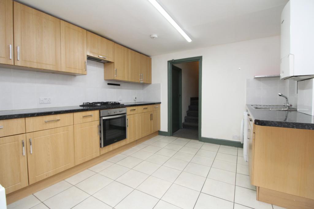 Ringstead Road, Catford, SE6 1 bed flat £1,000 pcm (£231 pw)