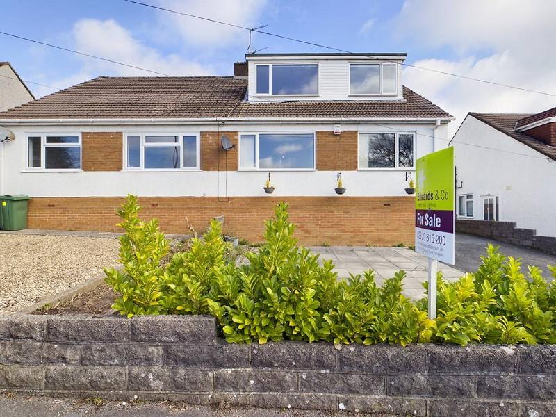 Heol Uchaf, Rhiwbina, Cardiff. CF14 6SP 3 bed semidetached bungalow