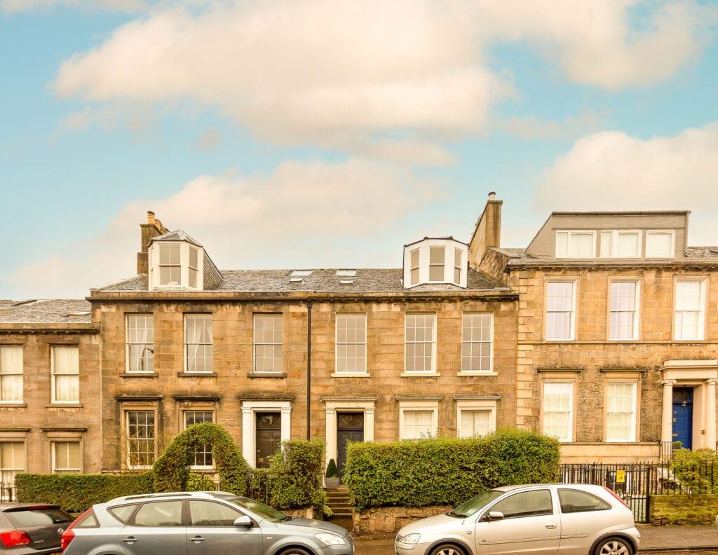 15C (1st Floor) Pilrig Street, Edinburgh EH6 5AN 2 bed flat £290,000