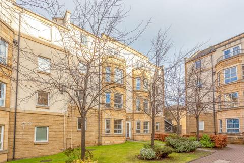 9/4 Dicksonfield, Edinburgh, EH7 5ND