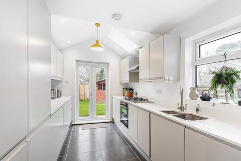88 Watcombe Road, London, SE25 4UZ