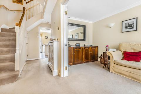 19 Boyd Close, Kingston Upon Thames, KT2 7RL