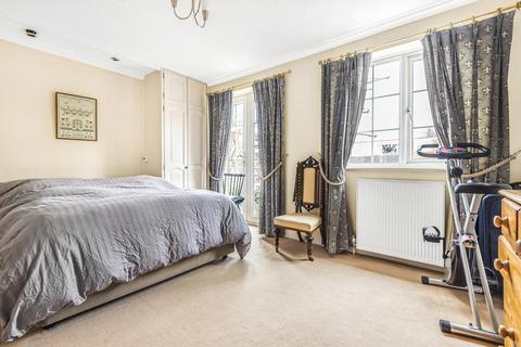 19 Boyd Close, Kingston Upon Thames, KT2 7RL