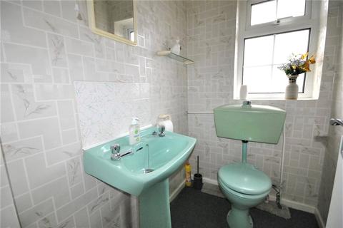 24 Adel Green, Adel, Leeds, LS16 8JX