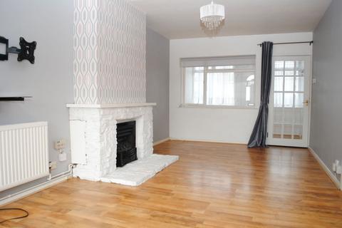 6 Cottage Close, Northampton, NN2 8QN