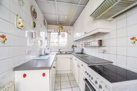 35 Albemarle Gardens, New Malden, KT3 5BB