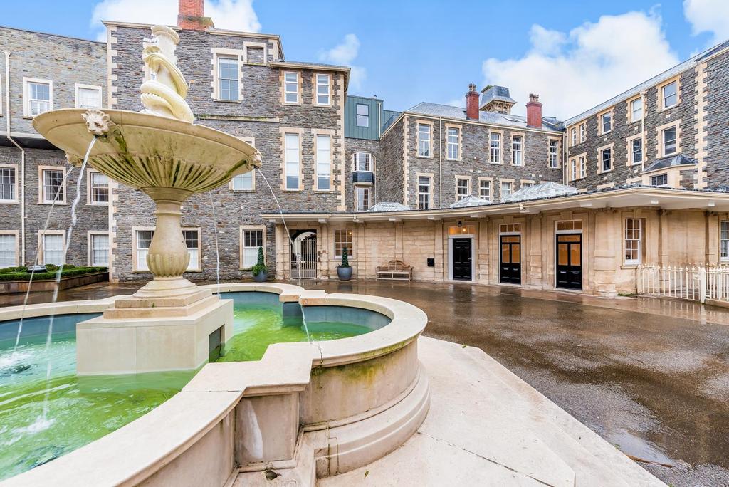 Communal Courtyard