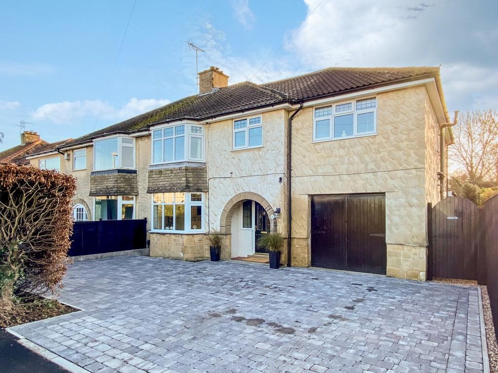 Coxwold View, Wetherby, LS22 5 bed semidetached house £425,000