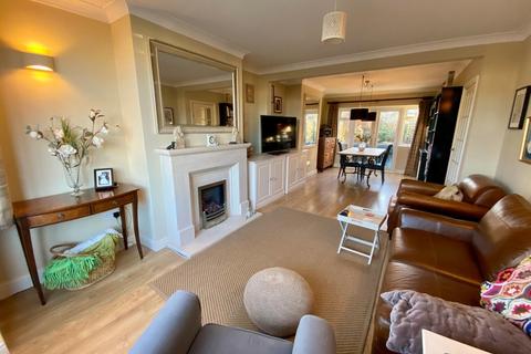 4 Coxwold View, Wetherby, LS22 7PU