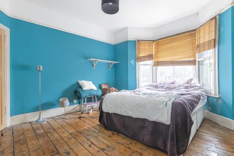 28a Morval Road, London, SW2 1DQ