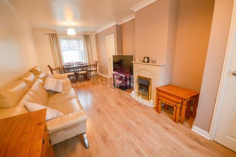 118 Haslam Crescent, Sheffield, S8 7GS