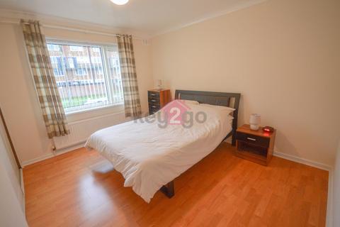 118 Haslam Crescent, Sheffield, S8 7GS