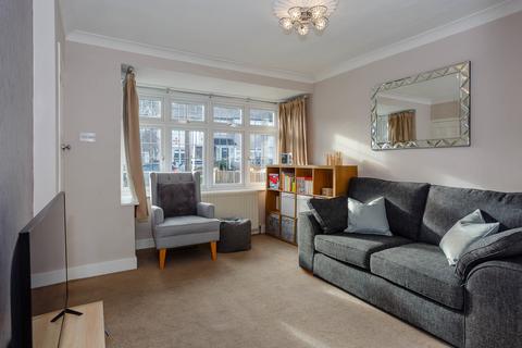170 Gorseway, Romford, RM7 0SH