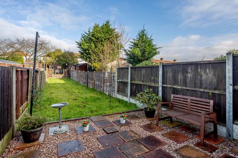 170 Gorseway, Romford, RM7 0SH