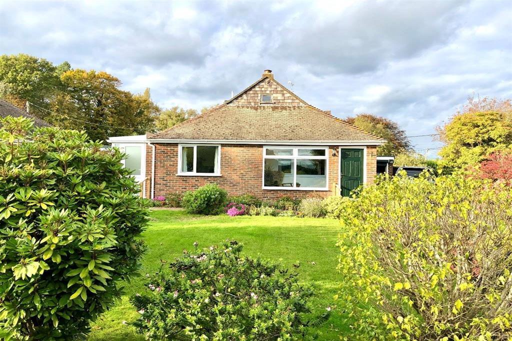Nether Lane, Nutley, Uckfield, East Sussex 4 bed detached bungalow £