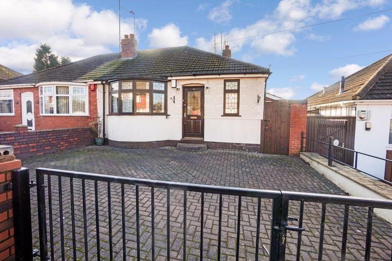 Rounds Road, Bilston 2 bed bungalow £180,000