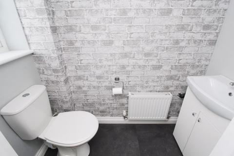 21 Chestnut Drive, Walsall, WS4 1NU