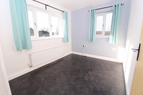21 Chestnut Drive, Walsall, WS4 1NU