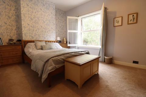 354 Ferry Road, Wirral, CH62 0AT