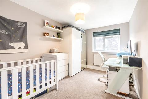 30 Deventer Crescent, London, SE22 8TJ