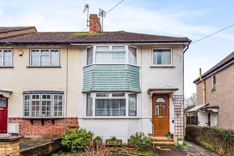 80 Lindsay Road, Worcester Park, KT4 8LE