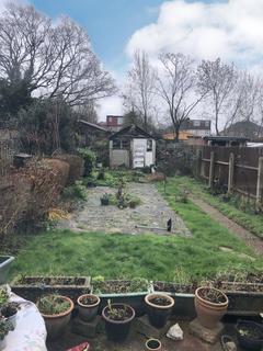 80 Lindsay Road, Worcester Park, KT4 8LE