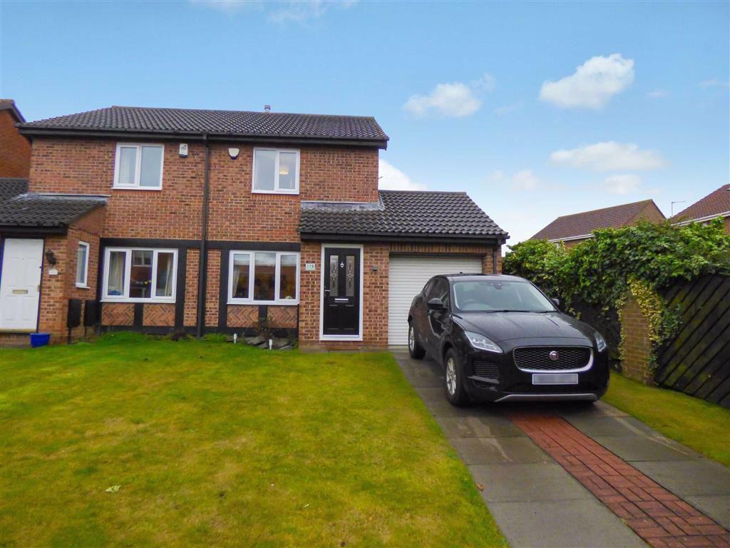 Monks Wood, North Shields 2 bed semidetached house £199,950