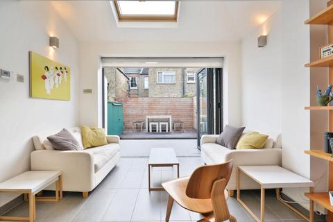 4 bedroom terraced house to rent, Balfern Grove, Central Chiswick, W4