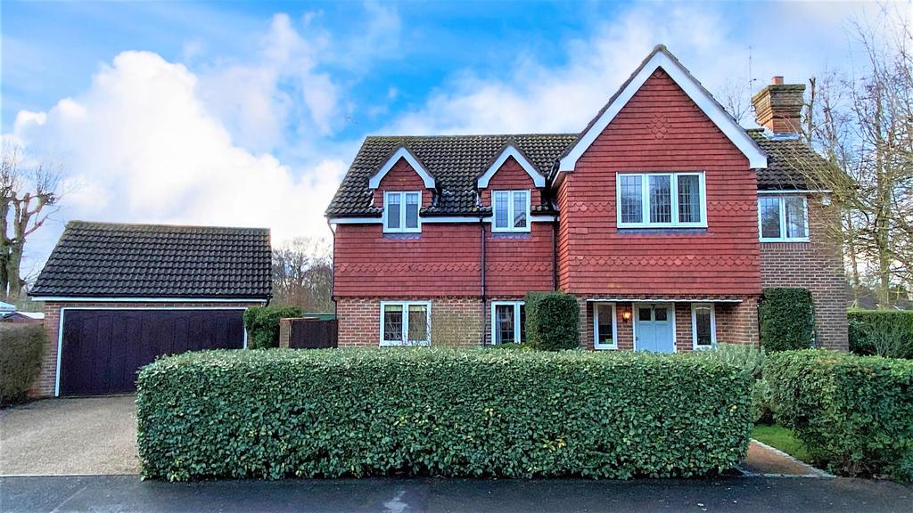 Thorneycroft Close, Kingswood, Maidstone 5 bed detached house £685,000