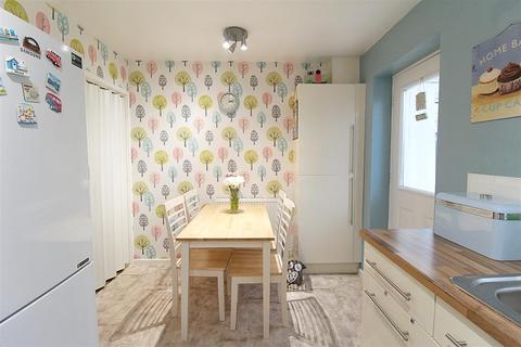 8 Bishop Blunt Close, Hessle, HU13 9NJ