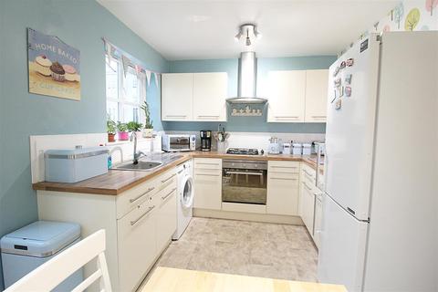 8 Bishop Blunt Close, Hessle, HU13 9NJ