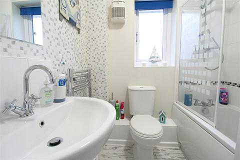 8 Bishop Blunt Close, Hessle, HU13 9NJ