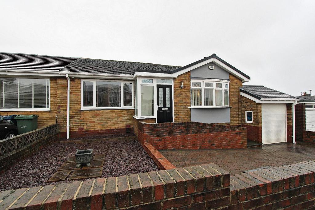 Whitefield Crescent, Penshaw... 2 bed semidetached bungalow £149,950