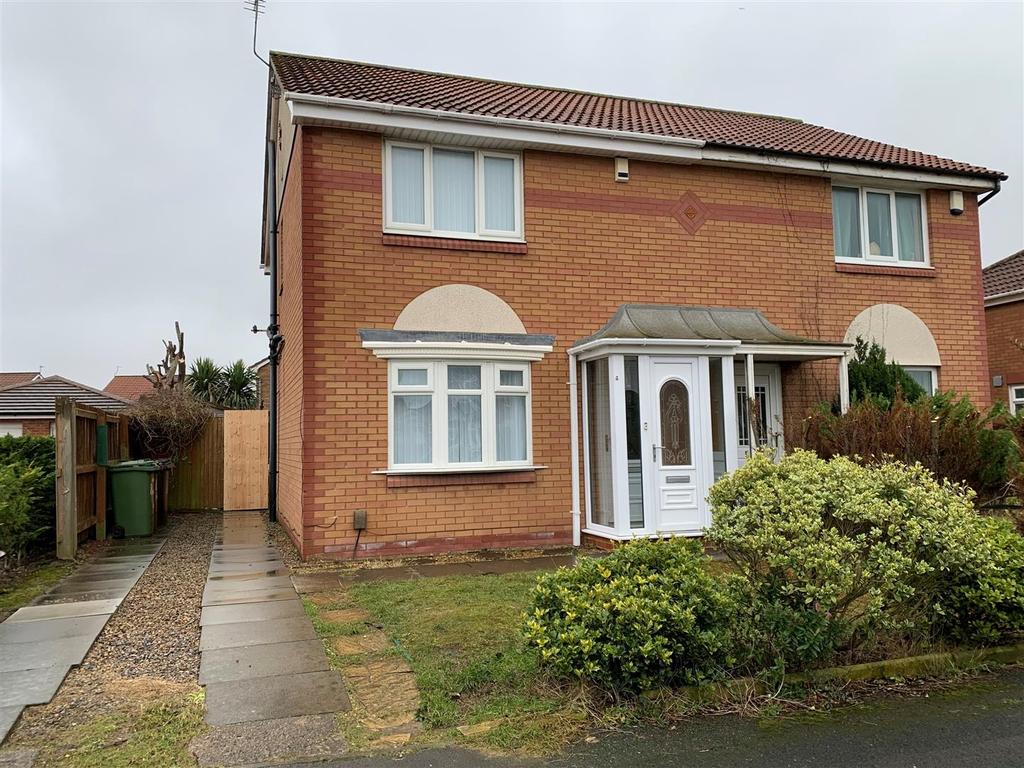 Wasdale Close, Bakers Mead, Hartlepool 3 bed semidetached house £595