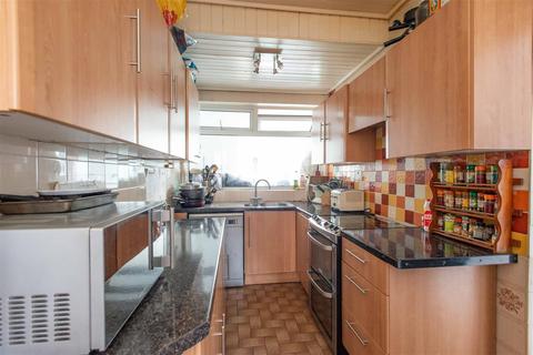 18 Lower Gravel Road, Bromley, BR2 8LT
