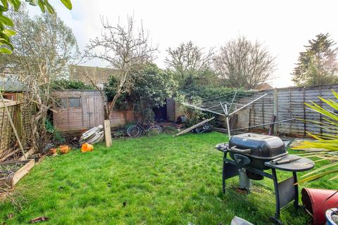 18 Lower Gravel Road, Bromley, BR2 8LT