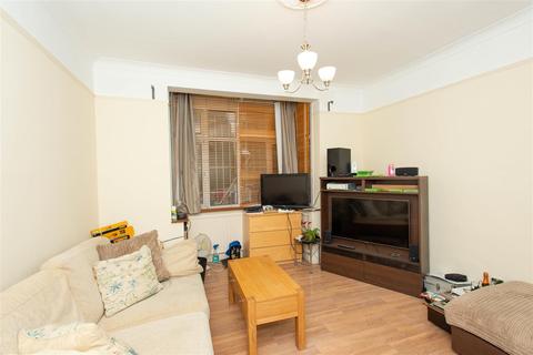 18 Lower Gravel Road, Bromley, BR2 8LT