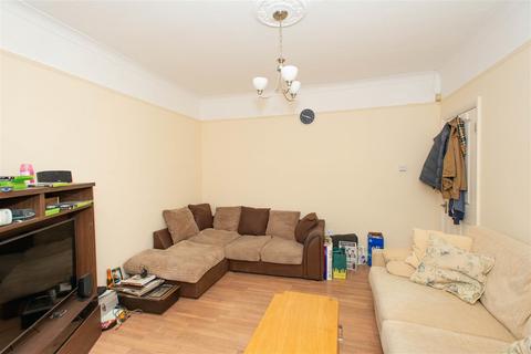 18 Lower Gravel Road, Bromley, BR2 8LT