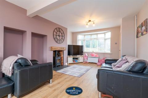 2 Burnsall Grove, Coventry, CV5 6BW