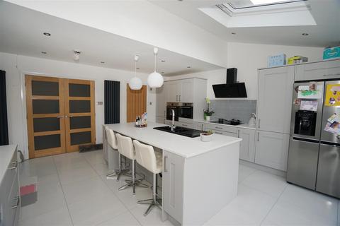 7 Braddyll Road, Bolton, BL5 1DY