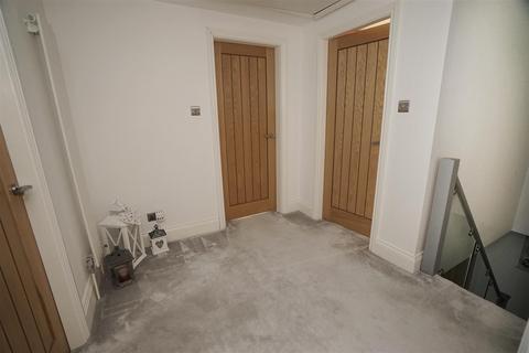 7 Braddyll Road, Bolton, BL5 1DY