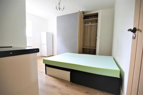 undefined, London N15