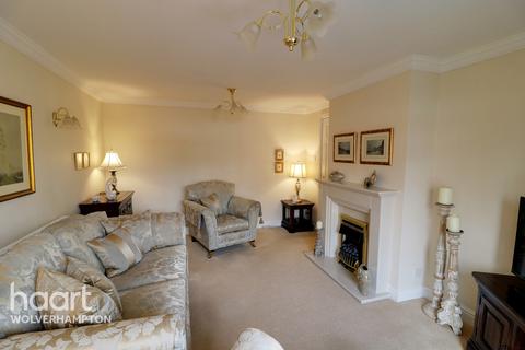 47 Clewley Drive, Wolverhampton, WV9 5LB